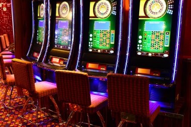 ipk slot deposit workflow showing QRIS scan and OVO selection