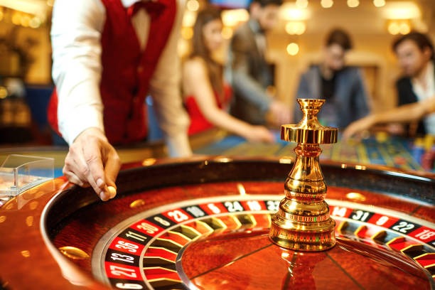 Betting interface showing multiplier options and live chat